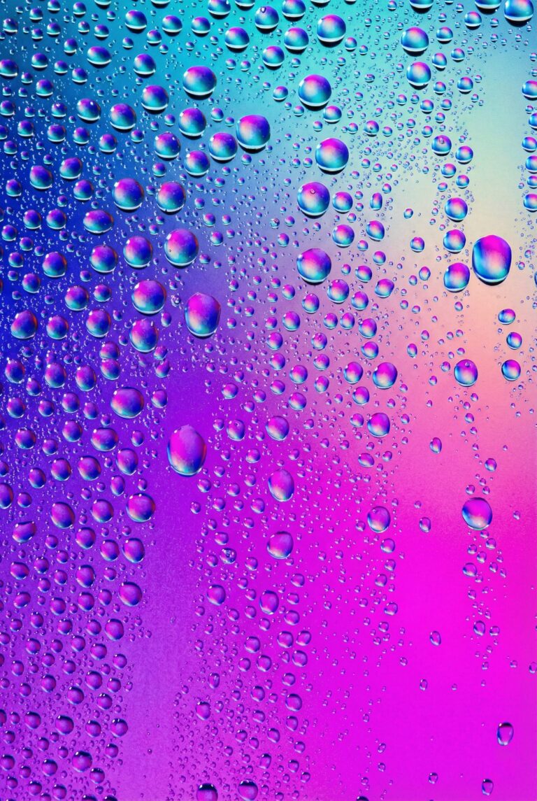 Highly detailed digital art of water droplets on a vibrant cyan and pink gradient background aesthetic 4K ultra HD mobile wallpaper